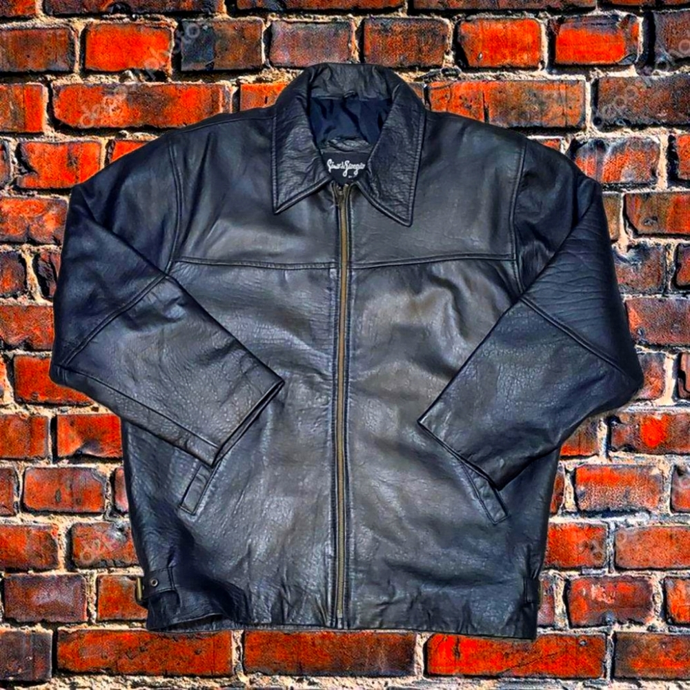 Men's Medium Leather Bombers Jacket.